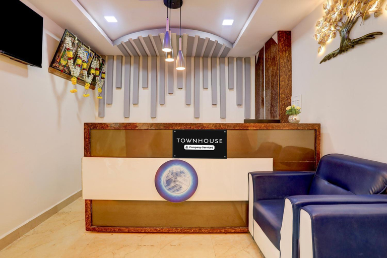 Lobby 5, Super Townhouse Khammam Formerly Bluemoon, Khammam
