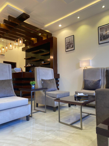 Others 2, Al Qasr Airport