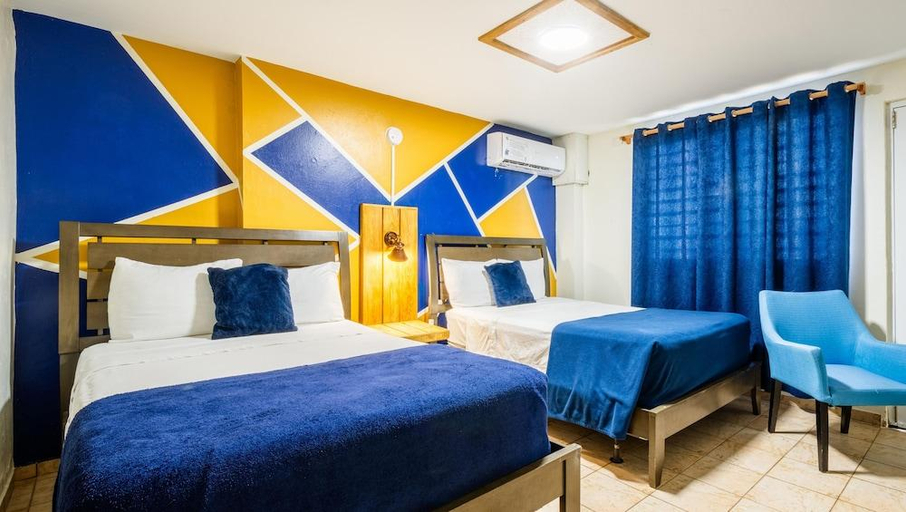 Bedroom 2, Vistas De La Bahia