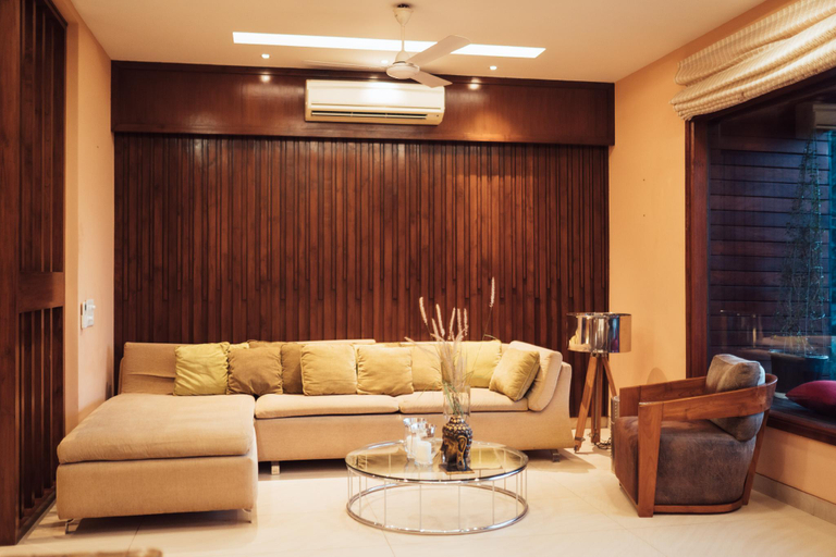 Public Area 2, Ambaram 4BR Villa with Large Lawn, a Jumbo Jacuzzi, Solan