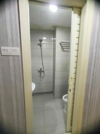 Bathroom, Apartemen Anderson, Surabaya