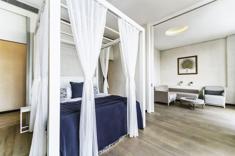 Bedroom 3, Cape Bodrum Luxury Hotel & Beach, Bodrum