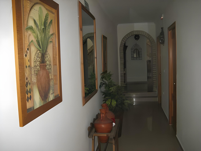 Others 4, Hostal Tarantelo Conil, Cádiz