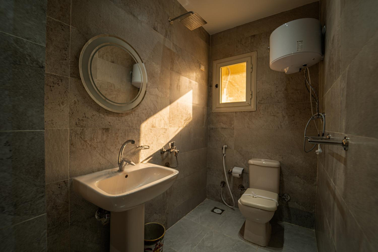 Bathroom 3, Gardenia pyramids view inn, Al-Ahram