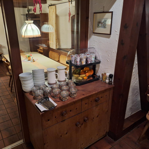 Others 3, Pension Stein nahe Feldkirch ruhige Zimmer fur Reisende und Monteure inklusive Fruhstuck, Feldkirch