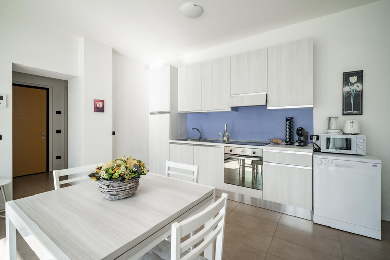 Others 4, Lake Como View - Casa La Rosa, Lecco