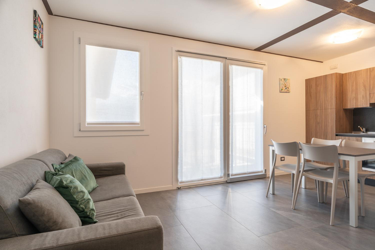 Others 5, Residence La Corte di San Rocco, Lecco