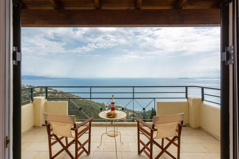 Others 5, Villa Georgios, Ionian Islands