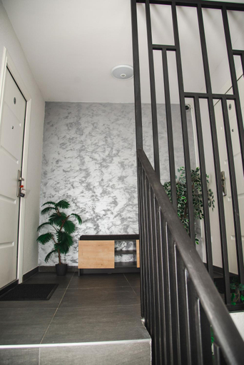 4, Cudna suma apartmani Vrdnik, Irig