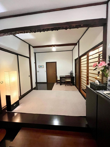 Others 3, Mitsuba House, Annaka
