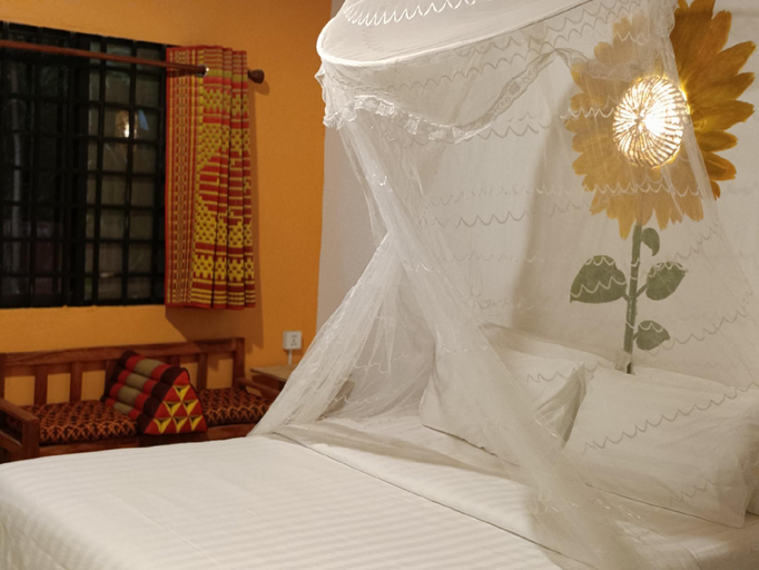 Others 4, Peaceful Tropical Khmer Retreat Archaeological package included, Siem Reap