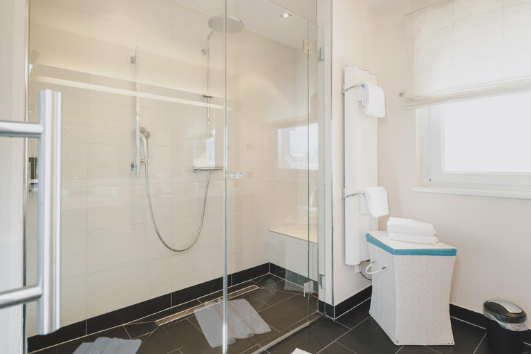 Bathroom 5, Auhof Wirtshaus & Suiten, Zell am See