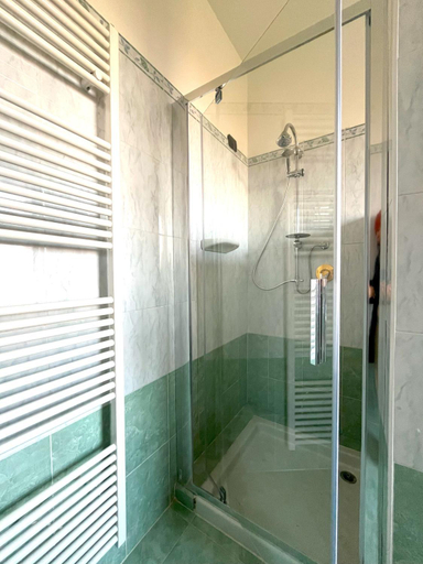 Bathroom 4, La Foresteria di Borgogelsi Apartments, Verona
