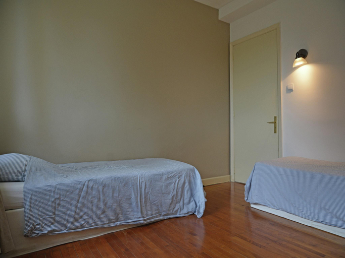 Bedroom 3, Spacious Villa Retreat in Carcassonne, Aude