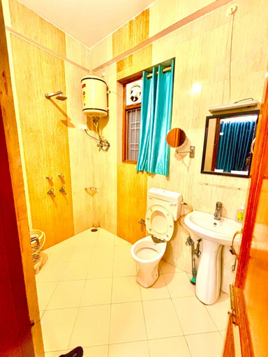 Bathroom 4, Kudrat homestay, Shimla