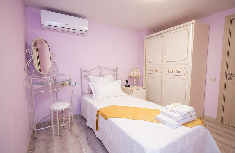 Others 4, Hotel on Paveletskaya, Central