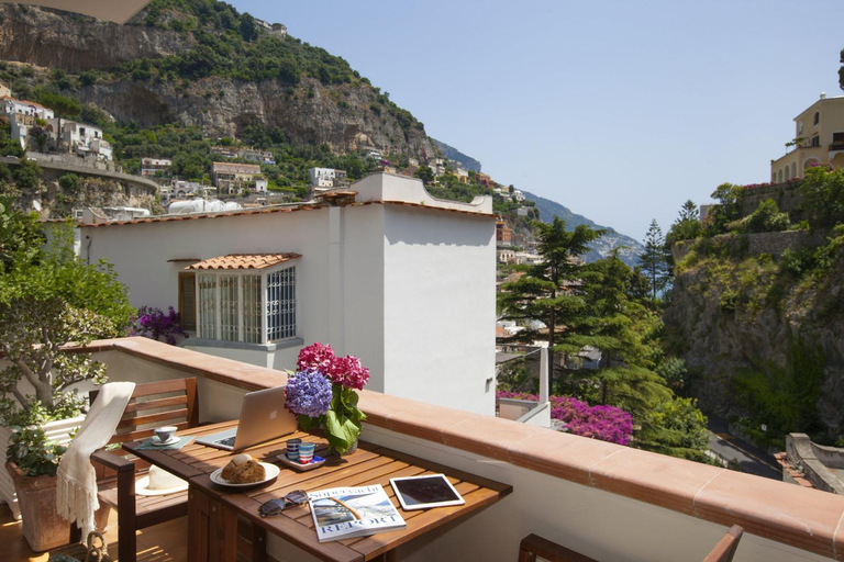 Others 4, Estate4home - Niko's apt, Salerno
