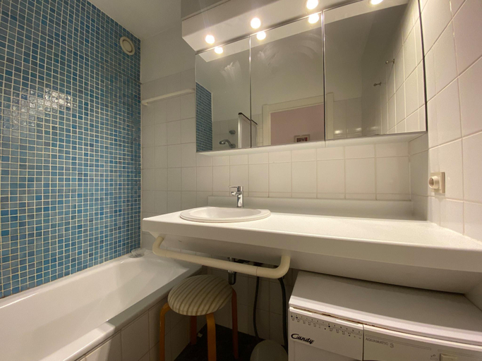 Bathroom 3, Apartment in Nieuwpoort near the Beach, West-Vlaanderen