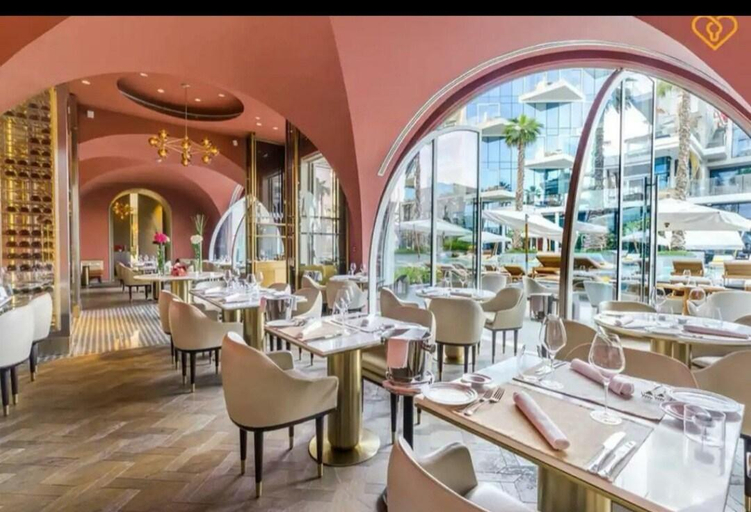 Food & Drinks, Five Palm Residences - Sea View, Dubai
