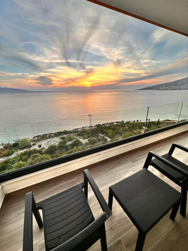 Others 5, LOOKOUT Apartments 3, Sarandës