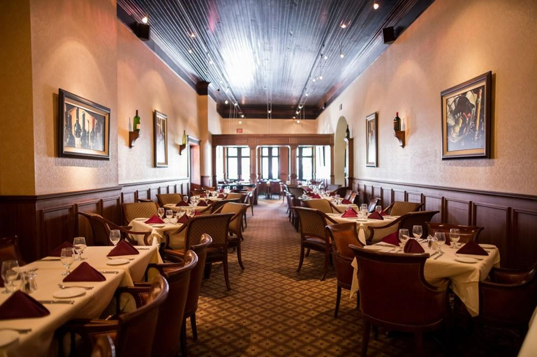 Food & Drinks 4, The Blennerhassett Hotel, Wood