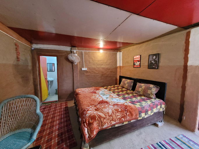 Bedroom, 11 Gaon Mudhouse Homestay, Garhwal