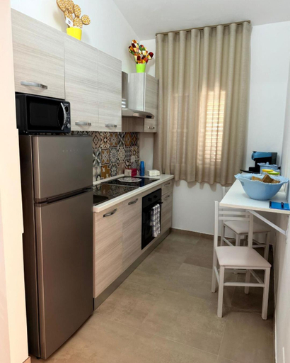 Others 2, Relais San Giovanni srls, Taranto
