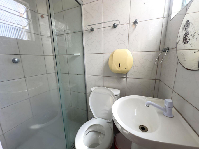 Bathroom 5, Solar dos Poetas, São Luis