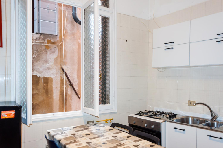 Others 5, Apartment Odesos, Venezia