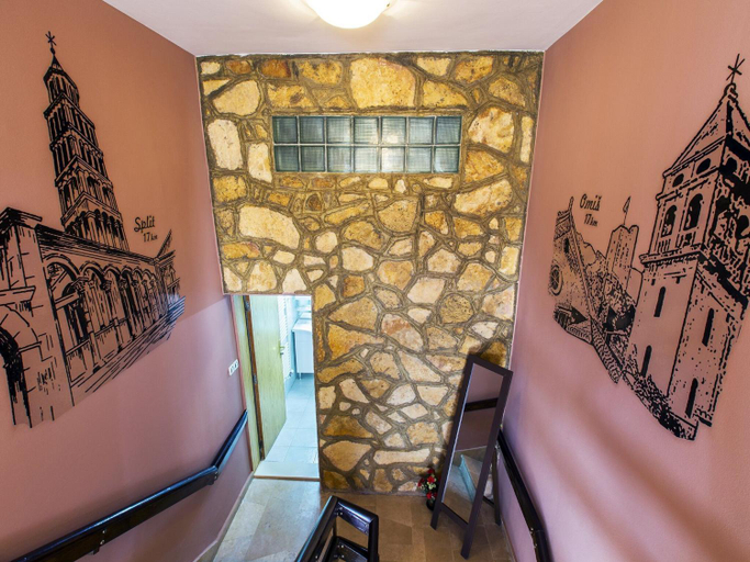 Others 4, Apartment Villa IN - Four-Bedroom Apartment with Private Pool, Split