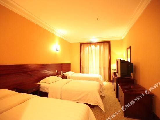 2, Xing Guang Hotel, Fuxin