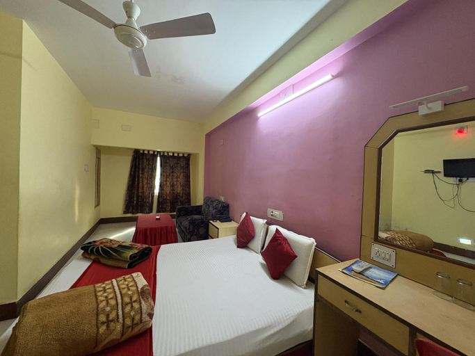 Bedroom 2, Hotel New Classic Inn Digha, Purba Medinipur