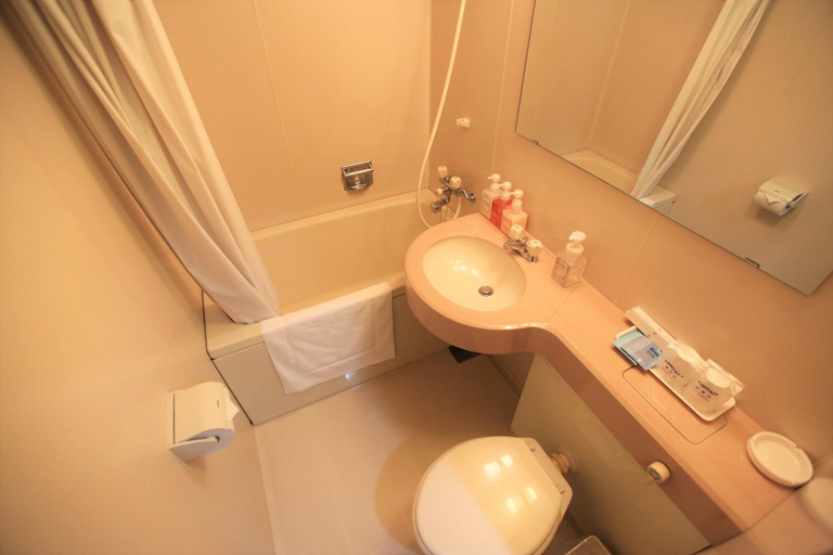 Bathroom 4, Hotel Yokosuka, Yokosuka