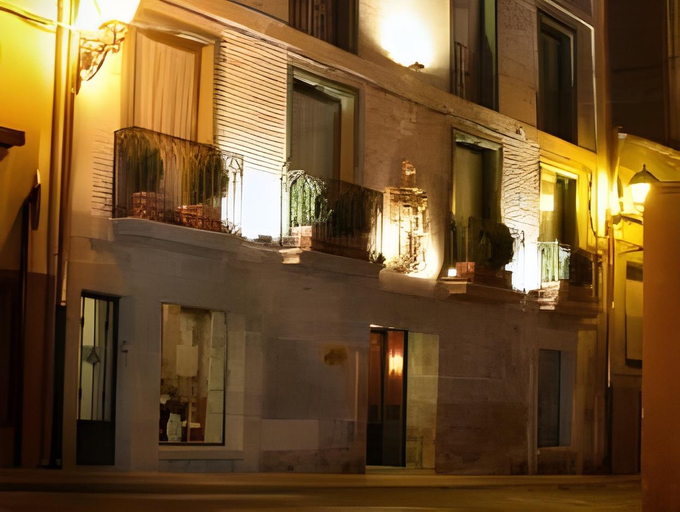 Exterior & Views, Hotel Duques de Najera, La Rioja