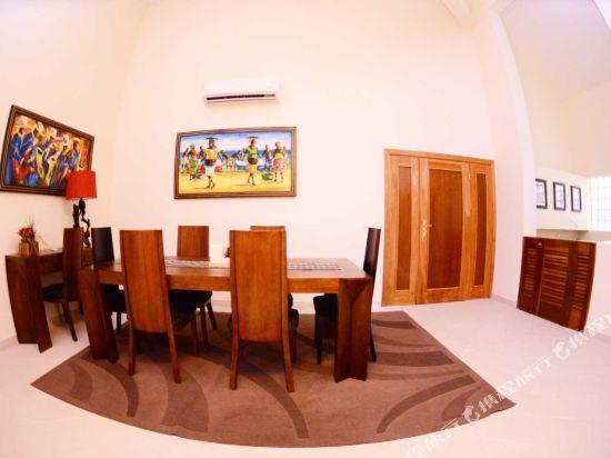Others 1, Hotel - Odjo d´Agua