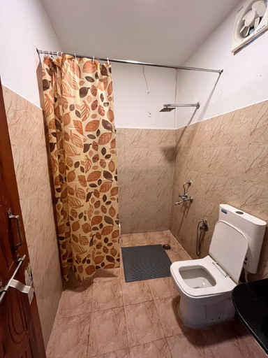 Bathroom 5, Grand Narmada Jungle Homestay Resort - Bandhavgarh, Umaria