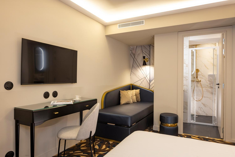 Bedroom 3, Hotel Mondial, Paris