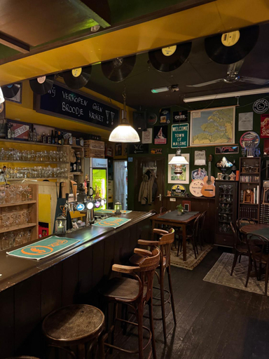 Food & Drinks 3, Le Penseur, Middelburg