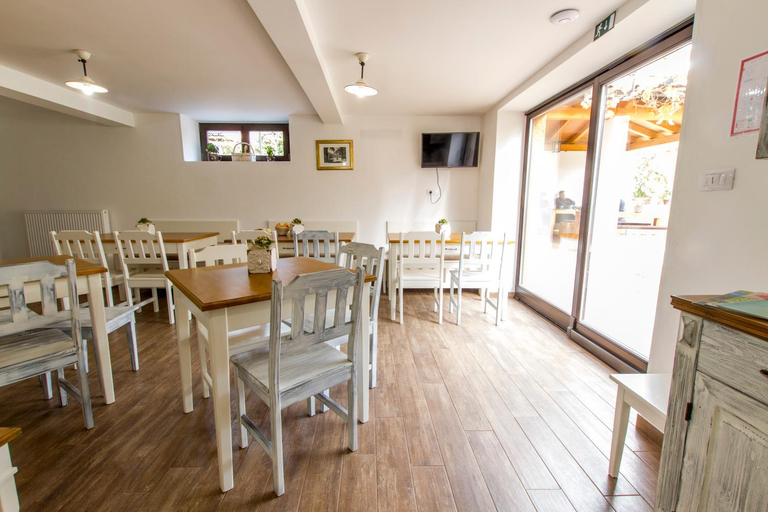 Food & Drinks 4, Hostel Hildegarden, Tolmin
