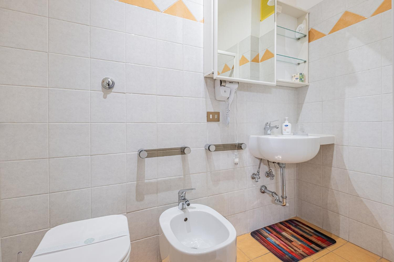 Bathroom 3, Bed and Breakfast Impruneta28, Roma