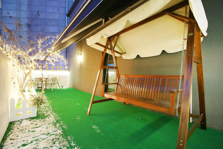 Others 5, Hotel Pop Guri, Guri