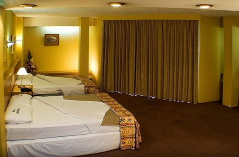 Bedroom 3, Universo, Guadalajara