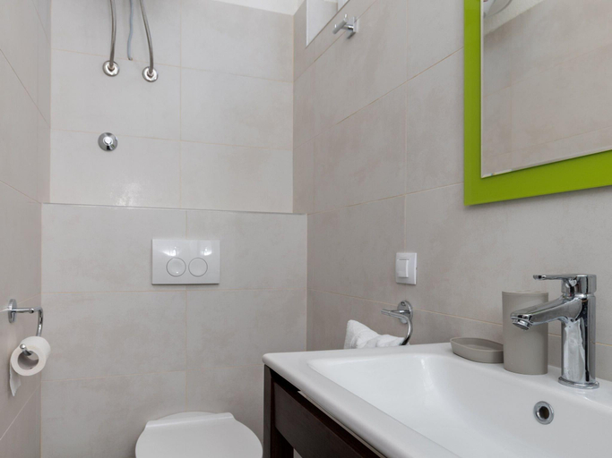 Bathroom 2, Apartments Life - Studio Apartment, Dubrovnik