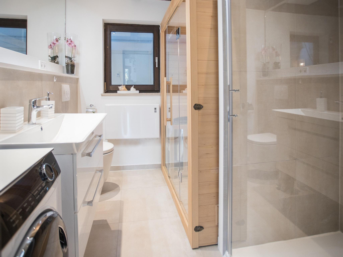 Bathroom, Modern Ferienhaus nahe von Winterberg mit Garten, Hochsauerlandkreis
