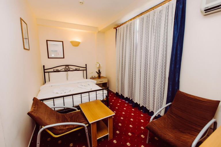 Bedroom 3, Ozalp Han Hotel, Ortaca