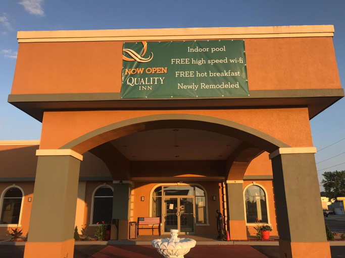 Exterior & Views 1, Quality Inn Vincennes, Knox