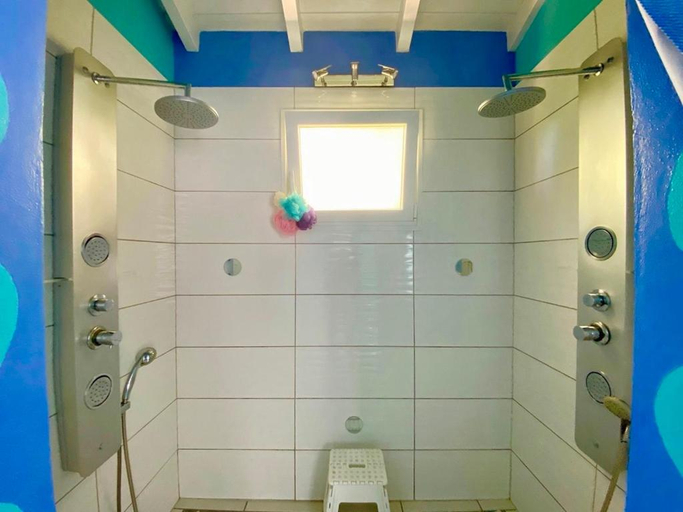 Bathroom, Gite privee tout equipe, Le Gosier