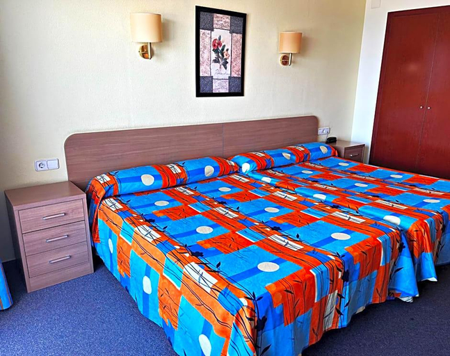 Bedroom 3, Natura Park, Tarragona