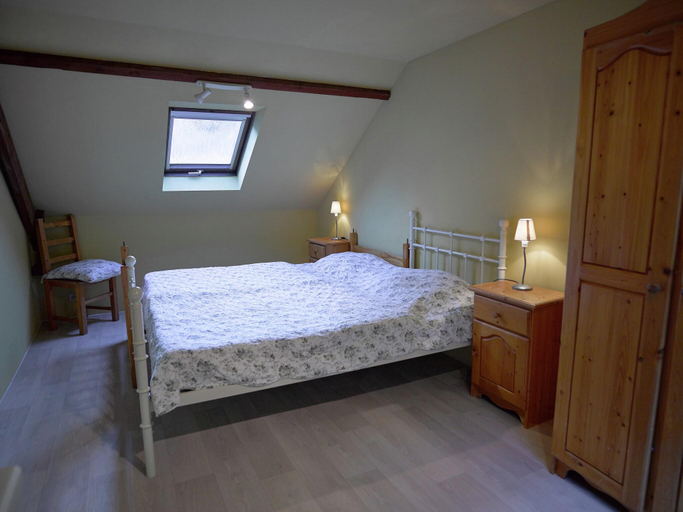 Bedroom 2, Spacious Family Home, Sosoye, Namur