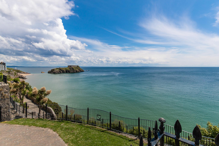 Others 5, Spinnaker - Close to Town, Sea Views, Pembrokeshire